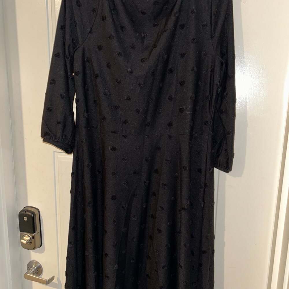 Dress - Picture 2 of 2